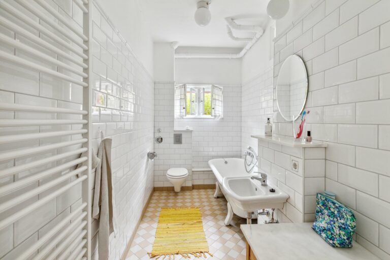 backbone 85334 028 WEB 768x512