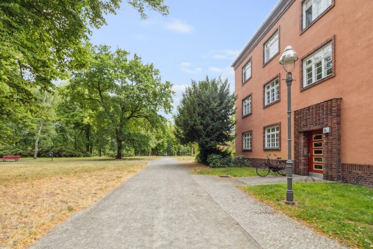 backbone 85334 073 WEB 768x512